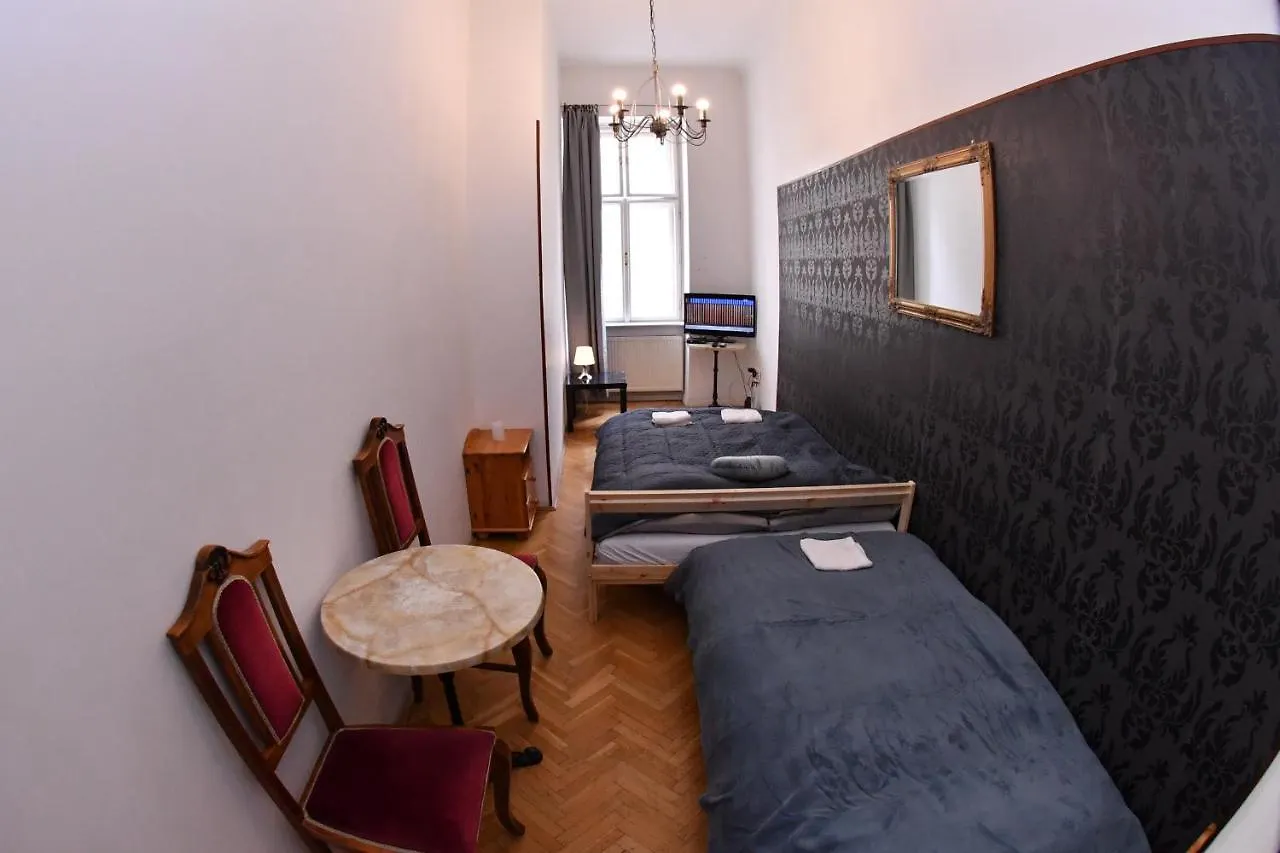 Five Seasons Vaci Utca Apartment Boedapest